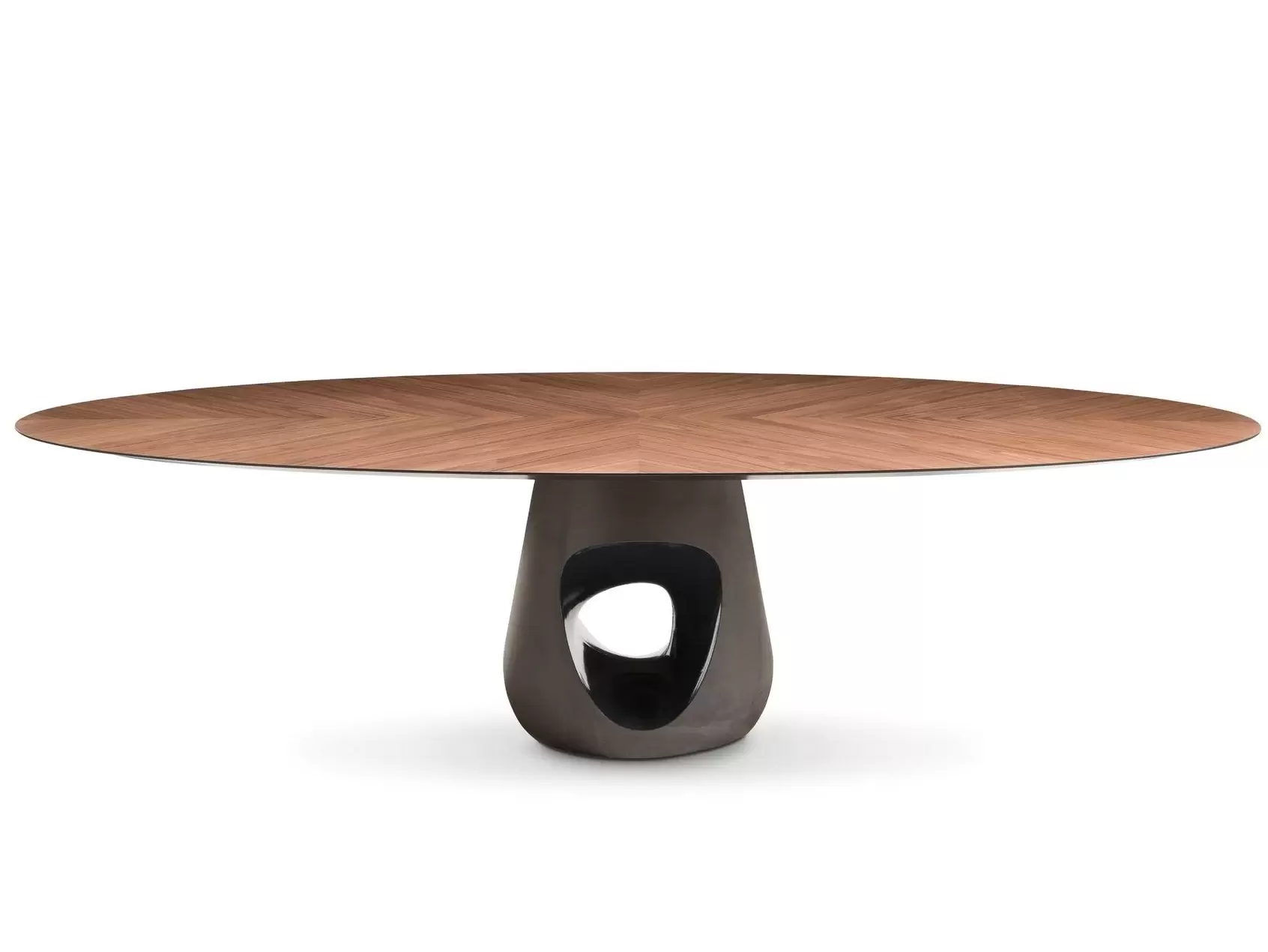 BARBARA OVAL WOODEN TABLE